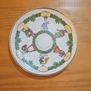 Sears Christmas Around the World Collector's Plate 1st Edition